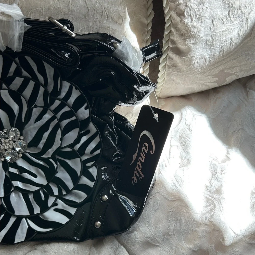 Chic Black and White Zebra Flower Shoulder Bag